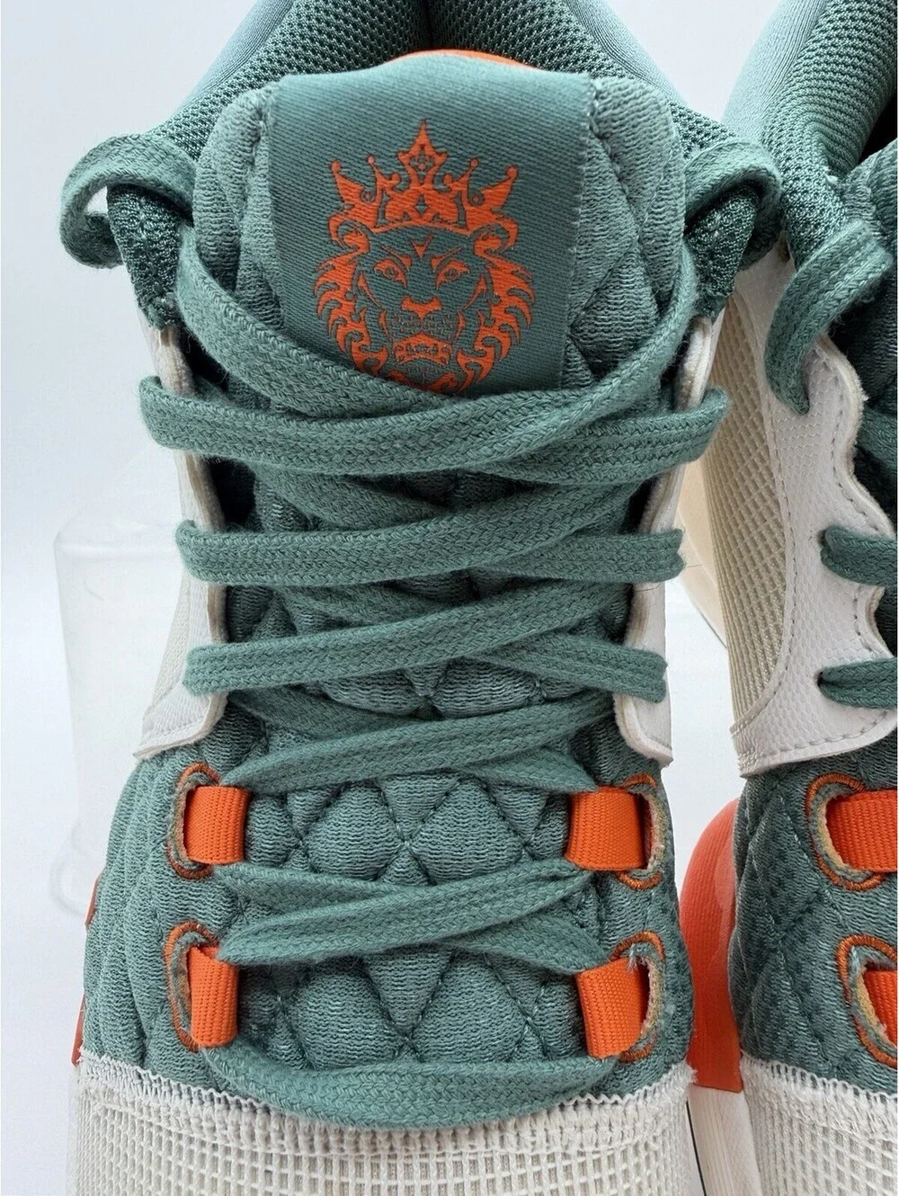NIKE LEBRON WITNESS 8 VIII Sail/orange/ FB2239-101 Men's Shoe Size 8